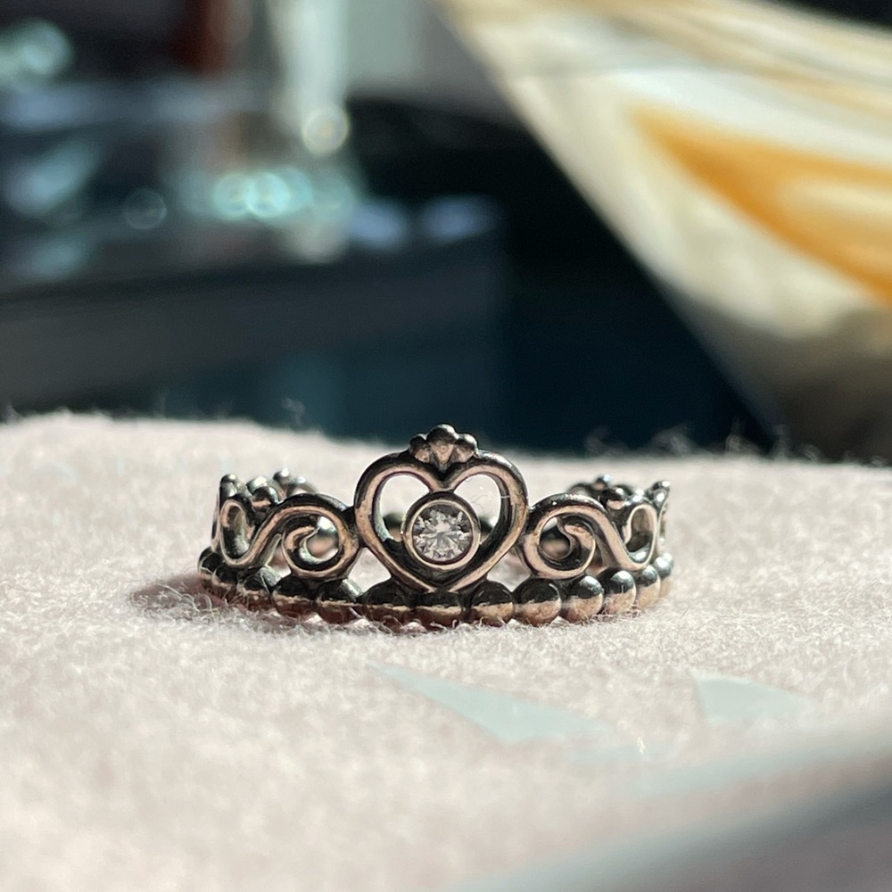 Pandora Princess Tiara Crown Ring